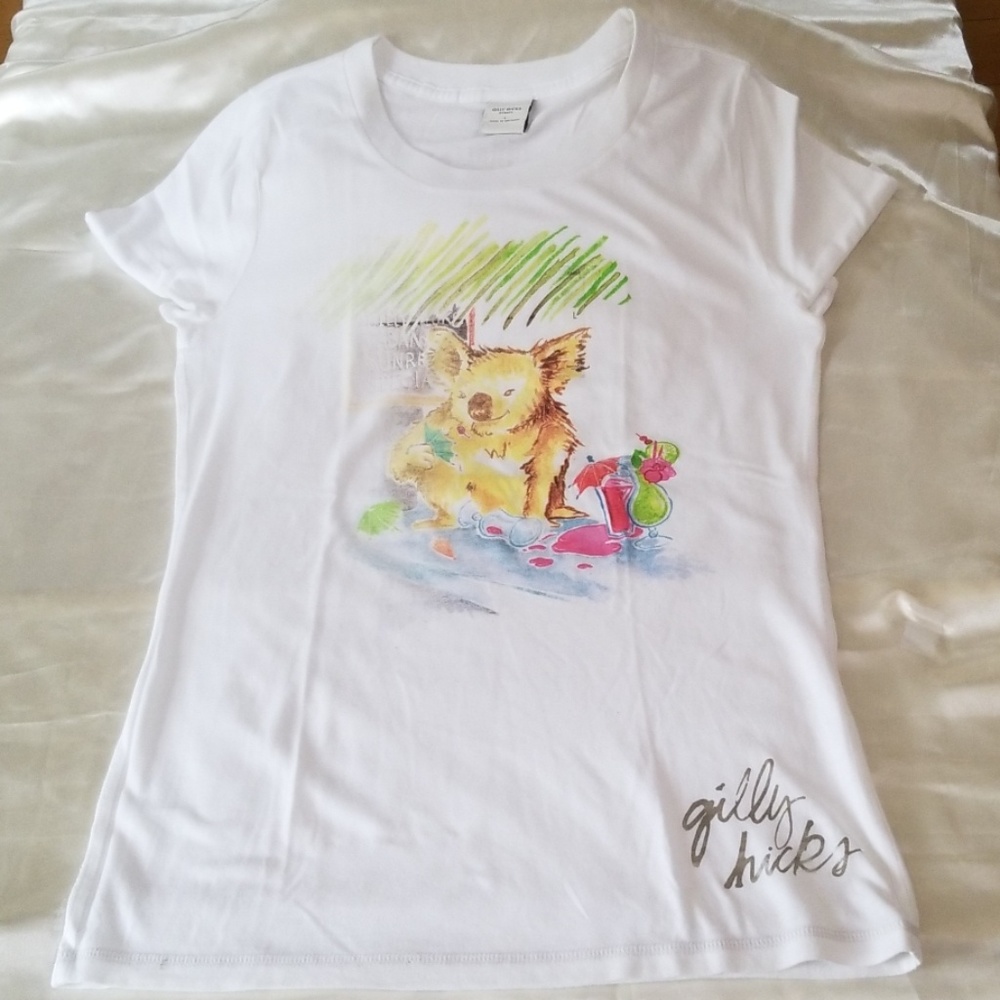 Gilly Hicks Graphic Tee - L
